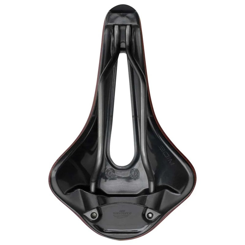 Selim ShortFit 2.0 Supercomfort Open-Fit Racing Wide - Mercado de Luxo - O Maior E-Commerce de Bens, Produtos e Serviços de Luxo do Brasil.