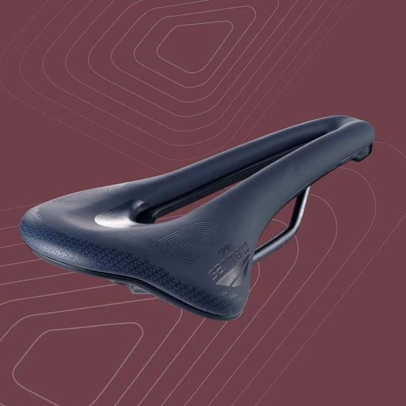 Selim ShortFit 2.0 Supercomfort Open-Fit Racing Wide - Mercado de Luxo - O Maior E-Commerce de Bens, Produtos e Serviços de Luxo do Brasil.