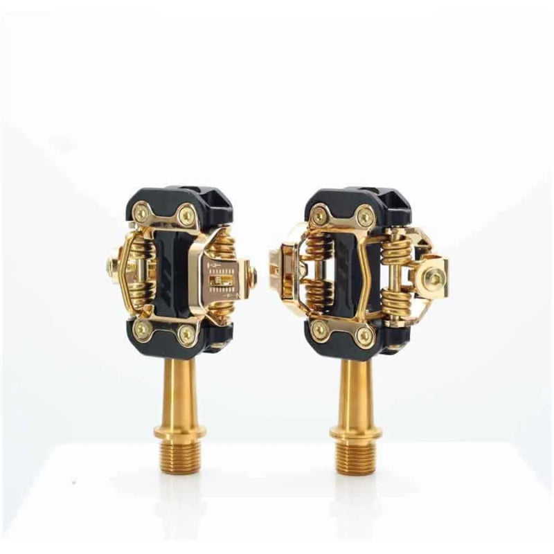 Pedais M2 Titanium Limited Edition - Mercado de Luxo - O Maior E-Commerce de Bens, Produtos e Serviços de Luxo do Brasil.