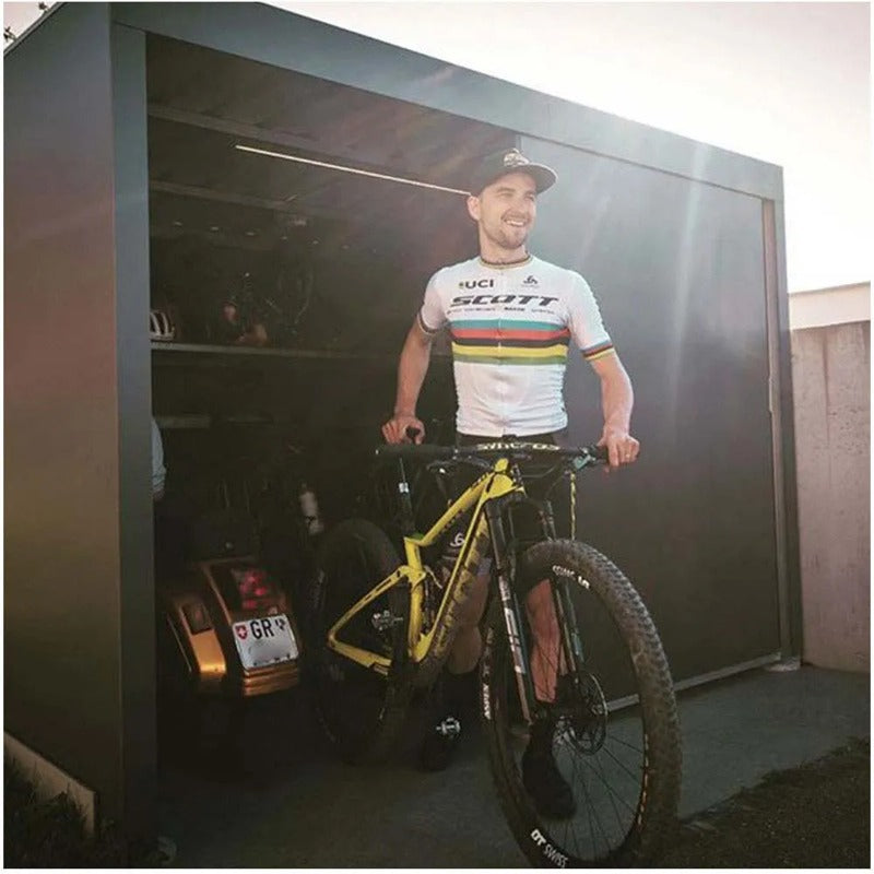 Pedais M1 - Mercado de Luxo - O Maior E-Commerce de Bens, Produtos e Serviços de Luxo do Brasil.