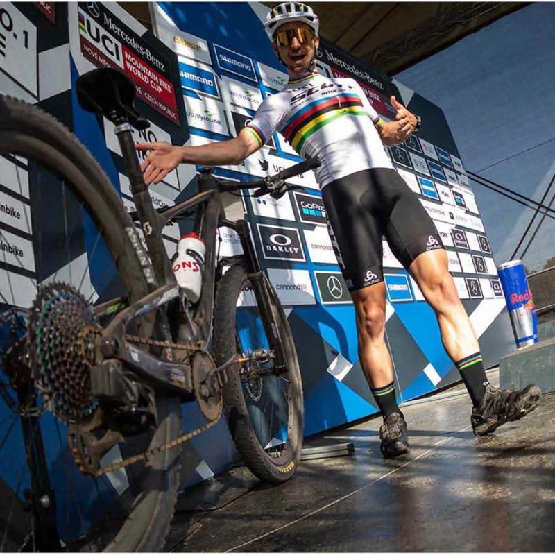 Pedais M2 Titanium - Mercado de Luxo - O Maior E-Commerce de Bens, Produtos e Serviços de Luxo do Brasil.