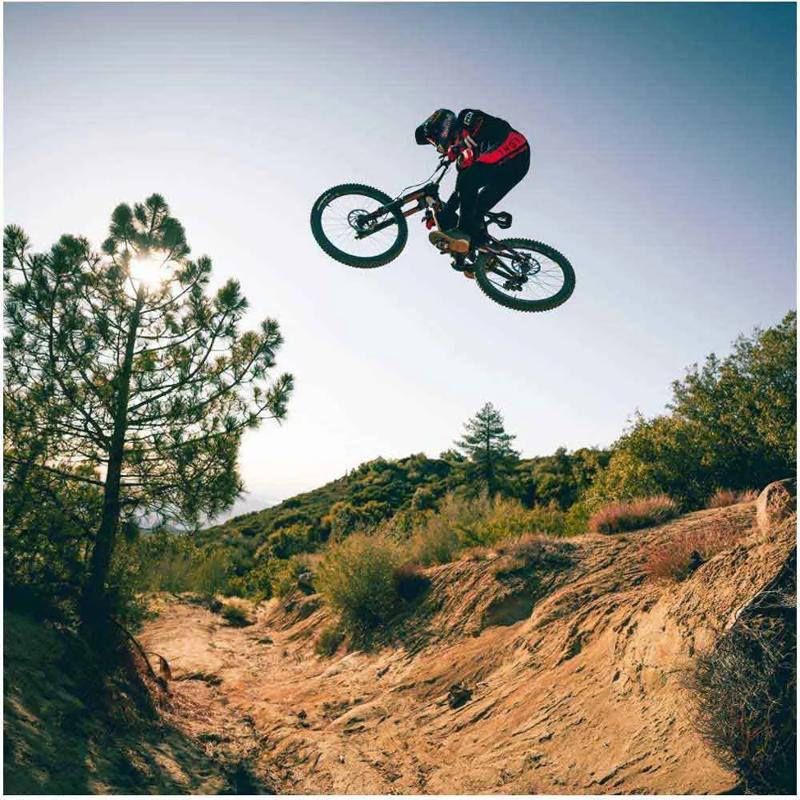 Pedais X2 Downhill - Mercado de Luxo - O Maior E-Commerce de Bens, Produtos e Serviços de Luxo do Brasil.