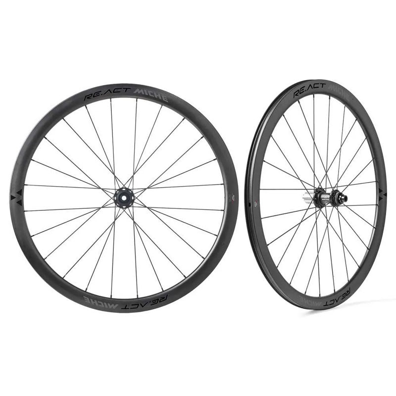 Conjunto de rodas de estrada Re.Act 28´´ 700C CL Disc Tubeless - Mercado de Luxo - O Maior E-Commerce de Bens, Produtos e Serviços de Luxo do Brasil.