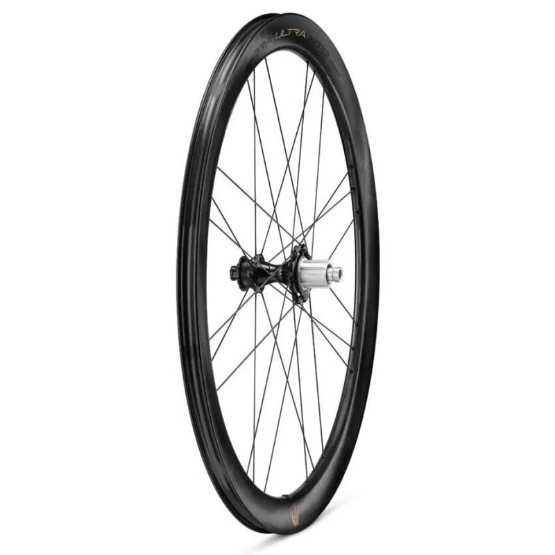 Conjunto de rodas de estrada Bora Ultra WTO 45 Disc Tubeless - Mercado de Luxo - O Maior E-Commerce de Bens, Produtos e Serviços de Luxo do Brasil.
