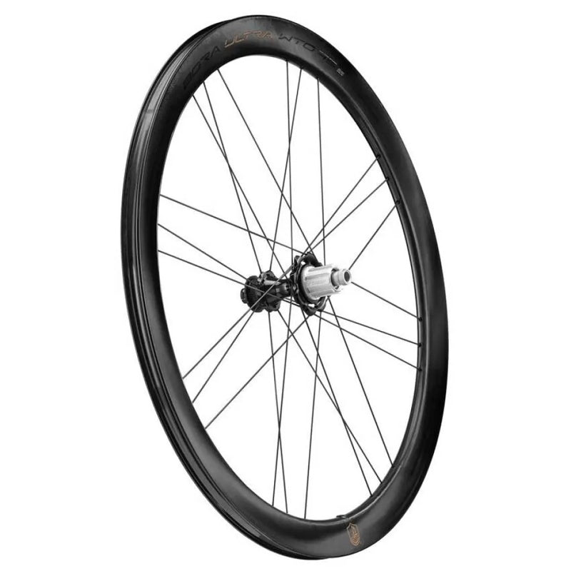 Conjunto de rodas de estrada Bora Ultra WTO 45 Disc Tubeless - Mercado de Luxo - O Maior E-Commerce de Bens, Produtos e Serviços de Luxo do Brasil.