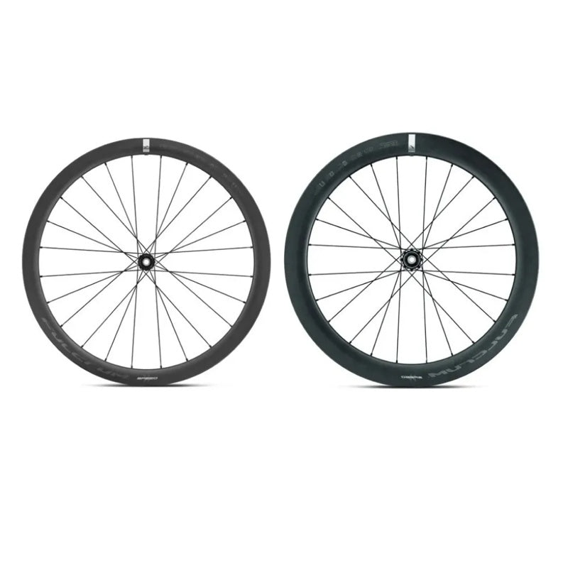 Conjunto de rodas de estrada Combo Speed 42 DB 2WF Carbon 28´´ Disc Tubeless - Mercado de Luxo - O Maior E-Commerce de Bens, Produtos e Serviços de Luxo do Brasil.
