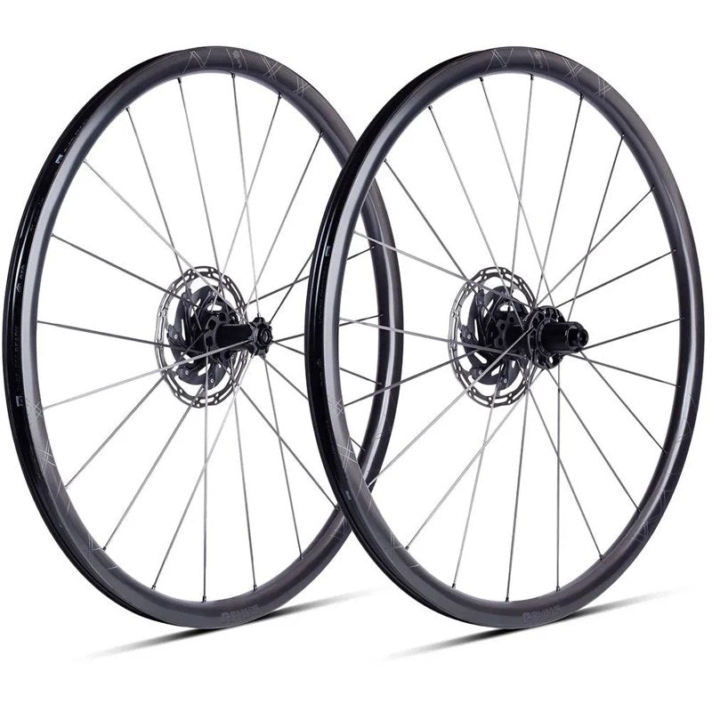 Conjunto de rodas de estrada Genus II SL 30-R Disc Tubeless - Mercado de Luxo - O Maior E-Commerce de Bens, Produtos e Serviços de Luxo do Brasil.