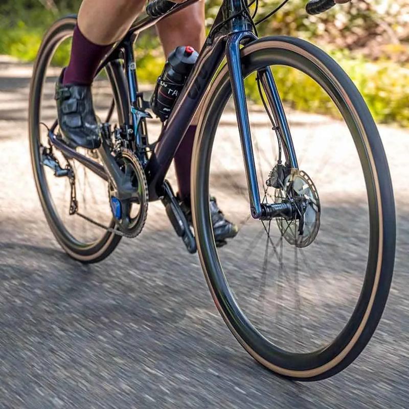 Conjunto de rodas de estrada Ryot 33 CL Disc Tubeless - Mercado de Luxo - O Maior E-Commerce de Bens, Produtos e Serviços de Luxo do Brasil.