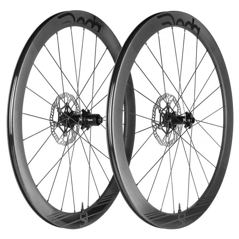 Conjunto de rodas de estrada SL4 DB Carbon Tubeless - Mercado de Luxo - O Maior E-Commerce de Bens, Produtos e Serviços de Luxo do Brasil.