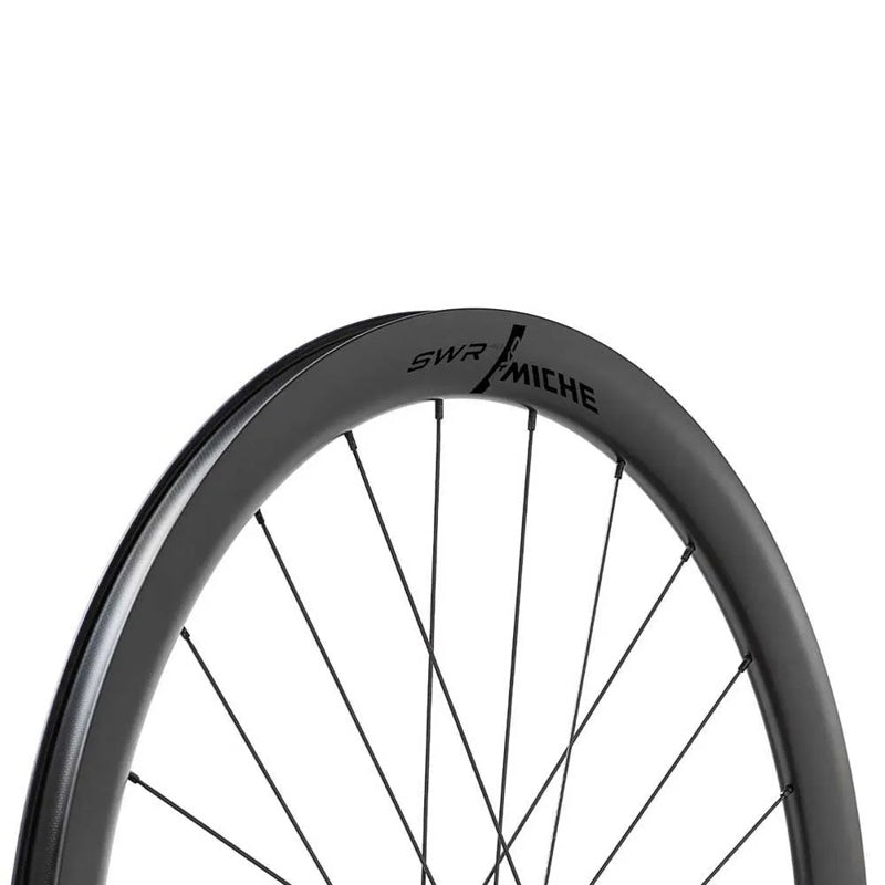 Conjunto de rodas de estrada SWR Evo 40 mm CL Disc Tubeless - Mercado de Luxo - O Maior E-Commerce de Bens, Produtos e Serviços de Luxo do Brasil.