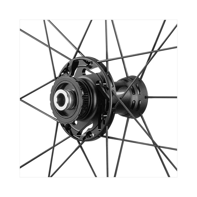 Conjunto de rodas de estrada Racing 3 C19 CL Disc Tubeless - Mercado de Luxo - O Maior E-Commerce de Bens, Produtos e Serviços de Luxo do Brasil.