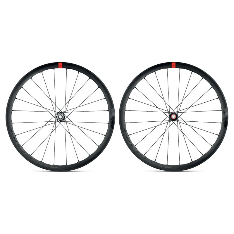 Conjunto de rodas de estrada Racing 4 DB Disc Tubeless 700C - Mercado de Luxo - O Maior E-Commerce de Bens, Produtos e Serviços de Luxo do Brasil.