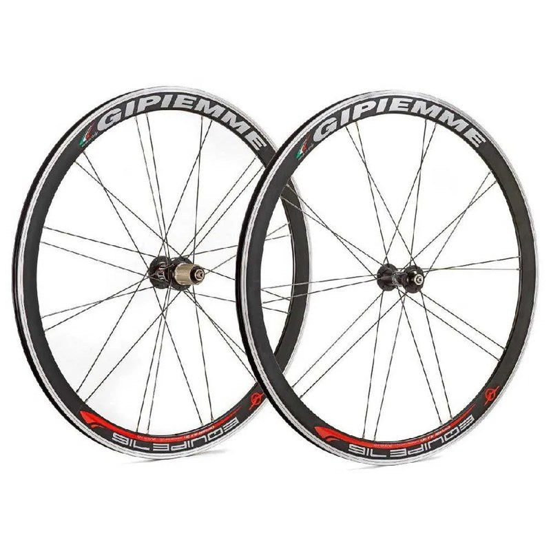 Conjunto de rodas de estrada Equipe 716 CL Disc Tubeless - Mercado de Luxo - O Maior E-Commerce de Bens, Produtos e Serviços de Luxo do Brasil.