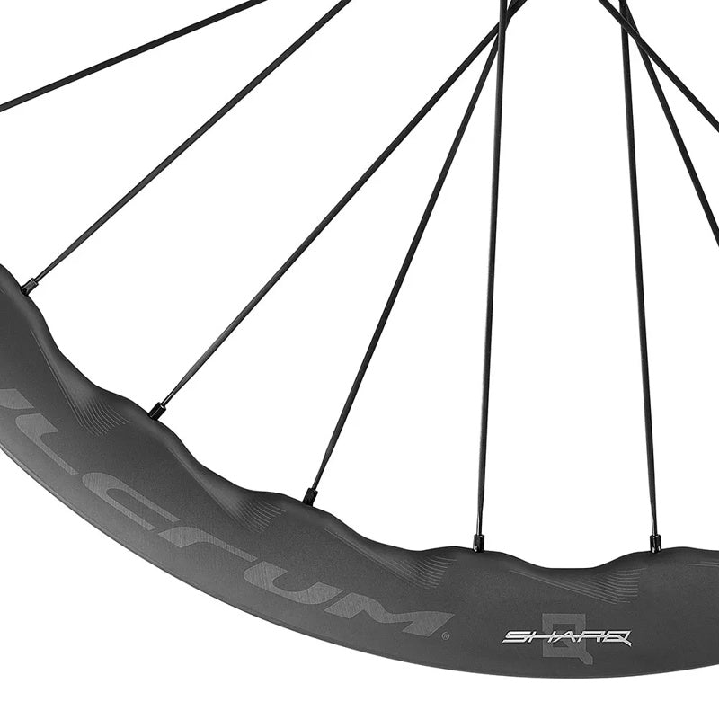 Conjunto de rodas de gravel Sharq 2WF CL Disc Tubeless - Mercado de Luxo - O Maior E-Commerce de Bens, Produtos e Serviços de Luxo do Brasil.