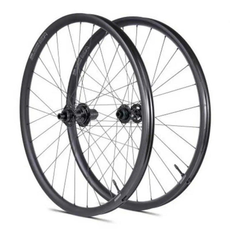 Conjunto de rodas de gravel Acceleron Thru-Axle Disc Tubeless - Mercado de Luxo - O Maior E-Commerce de Bens, Produtos e Serviços de Luxo do Brasil.