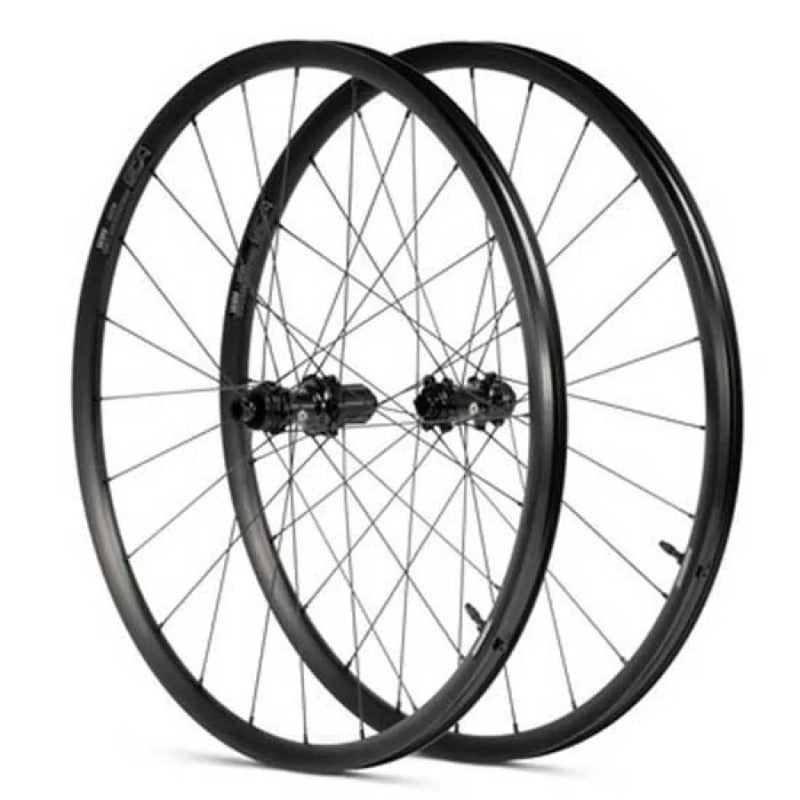 Conjunto de rodas de gravel Geon Thru-Axle Disc Tubeless - Mercado de Luxo - O Maior E-Commerce de Bens, Produtos e Serviços de Luxo do Brasil.