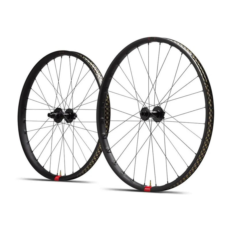 Conjunto de rodas MTB E-29 DT 350 29´´ CL Disc Tubeless - Mercado de Luxo - O Maior E-Commerce de Bens, Produtos e Serviços de Luxo do Brasil.