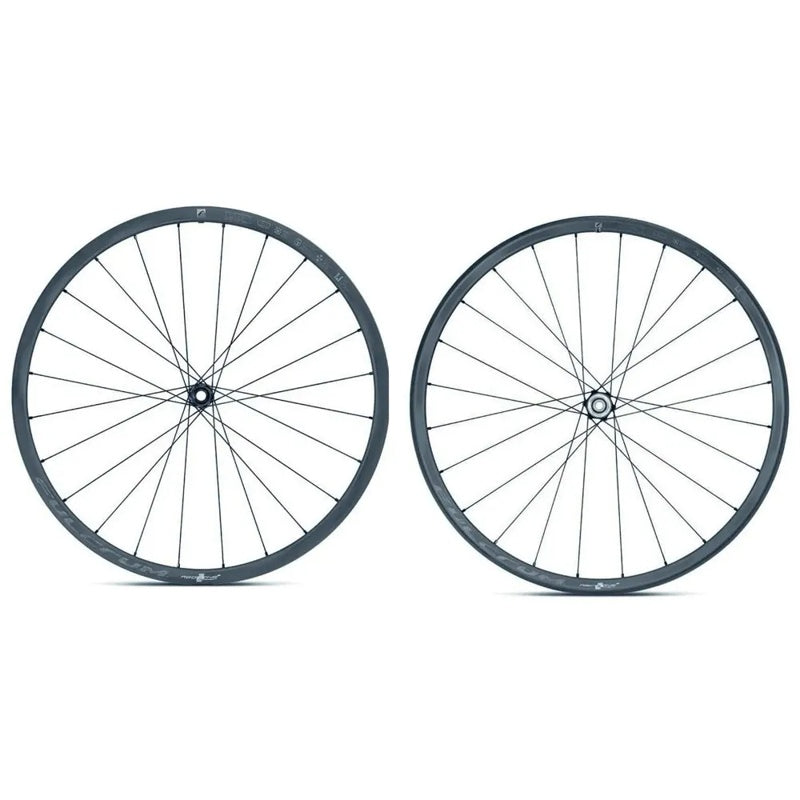 Conjunto de rodas MTB Red Zone Carbon Plus 29´´ Disc Boost Tubeless - Mercado de Luxo - O Maior E-Commerce de Bens, Produtos e Serviços de Luxo do Brasil.