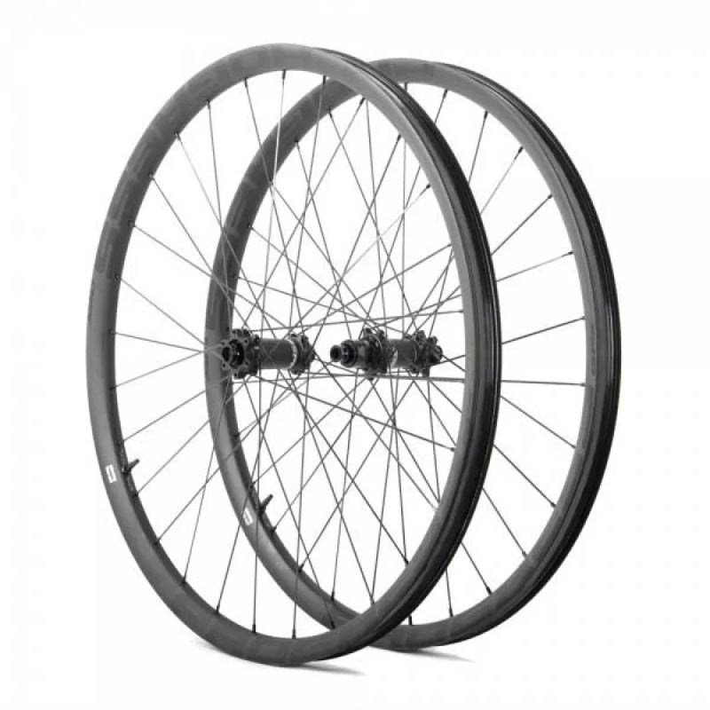 Conjunto de rodas MTB GPX Nexo 29´´ Boost 6B Disc Tubeless - Mercado de Luxo - O Maior E-Commerce de Bens, Produtos e Serviços de Luxo do Brasil.