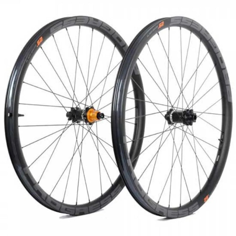 Conjunto de rodas MTB EB Plus Nitro Boost 29´´ Tubeless - Mercado de Luxo - O Maior E-Commerce de Bens, Produtos e Serviços de Luxo do Brasil.