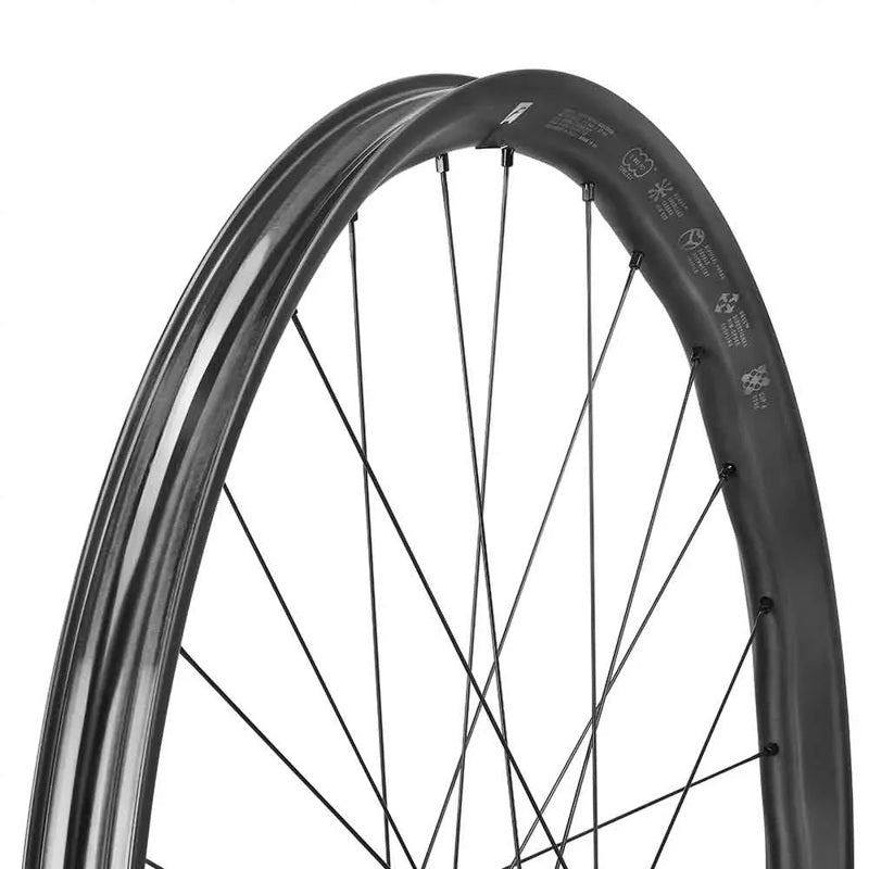 Conjunto de rodas MTB Metal Carbon 29´´ Boost CL Disc Tubeless - Mercado de Luxo - O Maior E-Commerce de Bens, Produtos e Serviços de Luxo do Brasil.