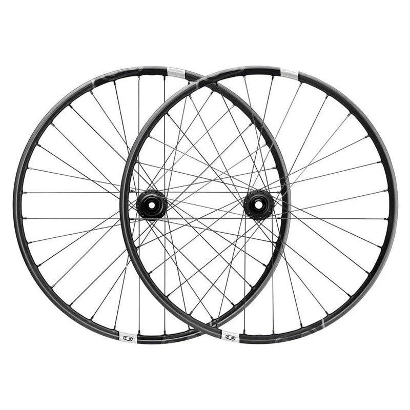 Conjunto de rodas MTB Synthesis E Carbon 27.5´´ Disc - Mercado de Luxo - O Maior E-Commerce de Bens, Produtos e Serviços de Luxo do Brasil.