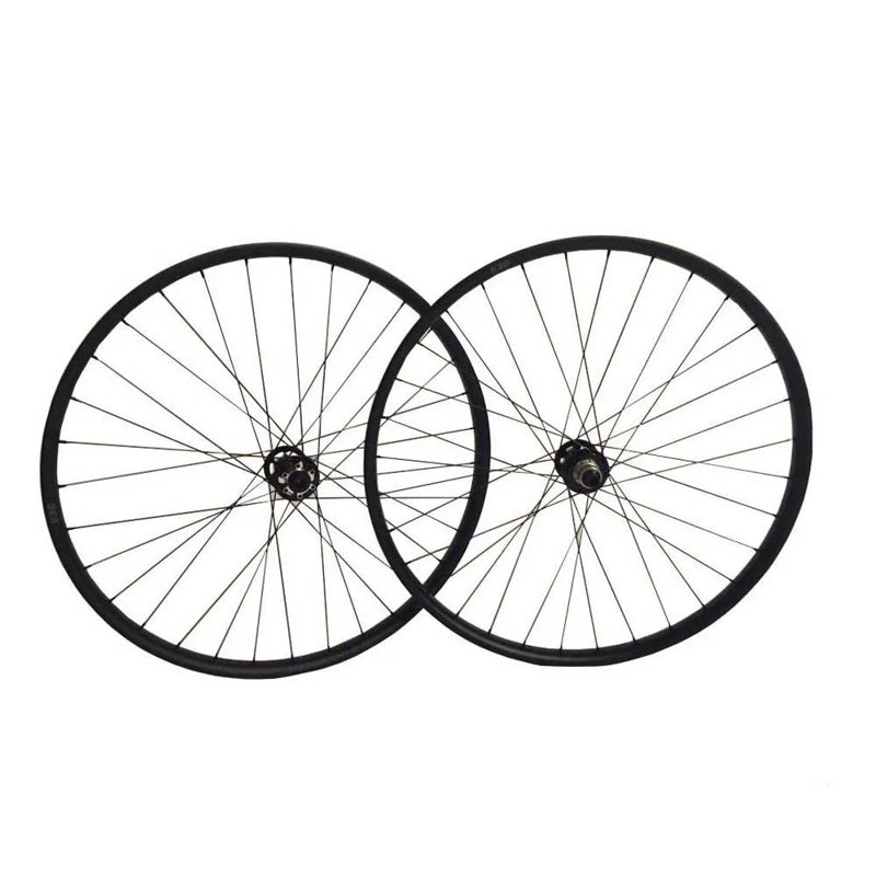Conjunto de rodas MTB E30 Boost Tubeless Disc 29´´ - Mercado de Luxo - O Maior E-Commerce de Bens, Produtos e Serviços de Luxo do Brasil.