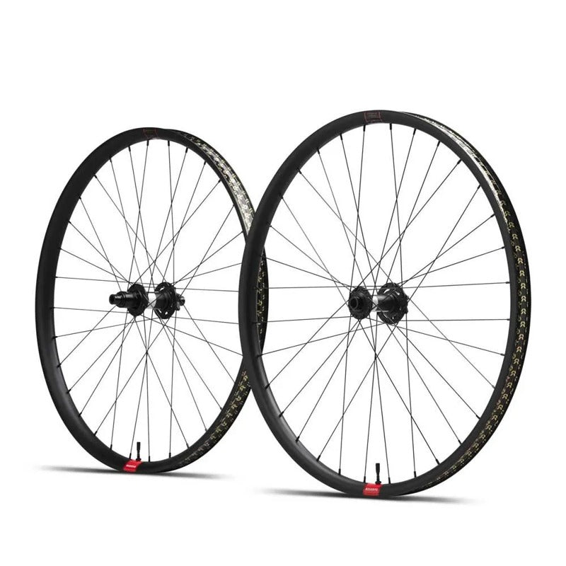 Conjunto de rodas MTB 30 SL AL 29´´ Disc Tubeless - Mercado de Luxo - O Maior E-Commerce de Bens, Produtos e Serviços de Luxo do Brasil.