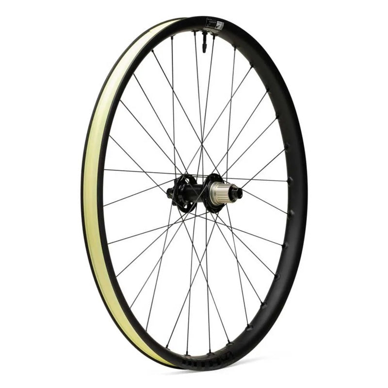 Roda traseira de MTB CZR i30 27.5´´ Disc Tubeless - Mercado de Luxo - O Maior E-Commerce de Bens, Produtos e Serviços de Luxo do Brasil.
