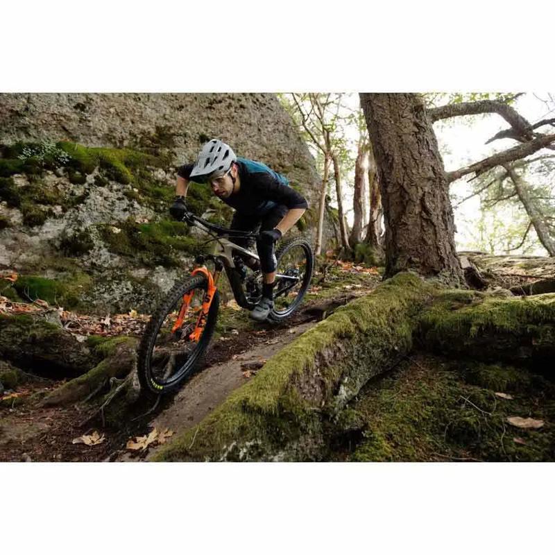 Roda dianteira de BTT TRX 29´´ Boost 6B Disc Tubeless Hookless - Mercado de Luxo - O Maior E-Commerce de Bens, Produtos e Serviços de Luxo do Brasil.