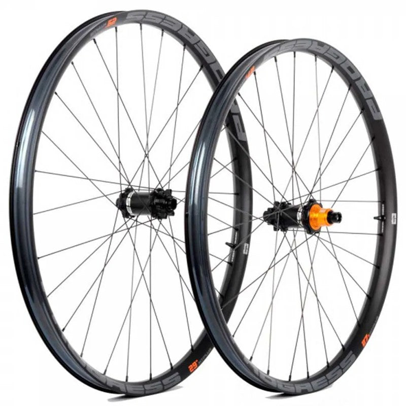Conjunto de rodas MTB MT Plus Mullet Boost 29/27.5´´ - Mercado de Luxo - O Maior E-Commerce de Bens, Produtos e Serviços de Luxo do Brasil.