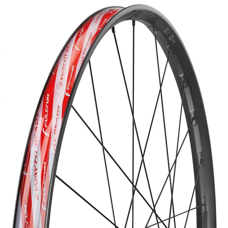 Conjunto de rodas MTB Metal ALX 29´´ Boost CL Disc Tubeless - Mercado de Luxo - O Maior E-Commerce de Bens, Produtos e Serviços de Luxo do Brasil.