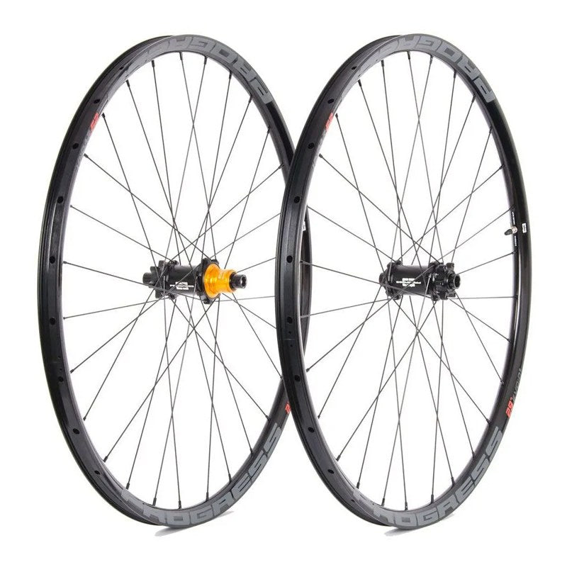 Conjunto de rodas MTB Evo Boost 29´´ Disc Tubeless - Mercado de Luxo - O Maior E-Commerce de Bens, Produtos e Serviços de Luxo do Brasil.