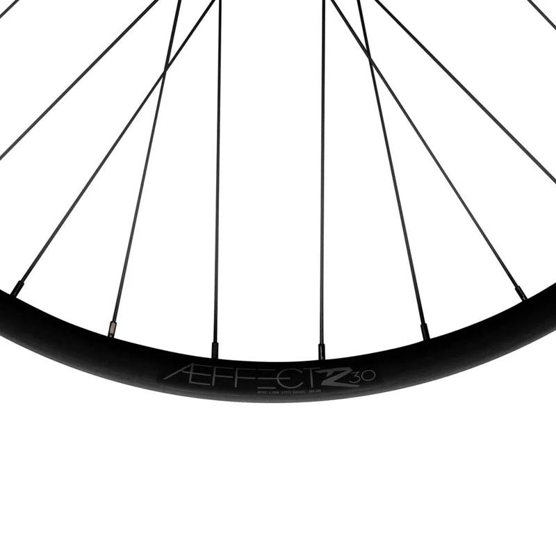 Roda traseira de MTB Aeffect R 27.5´´ 6B Disc Tubeless - Mercado de Luxo - O Maior E-Commerce de Bens, Produtos e Serviços de Luxo do Brasil.