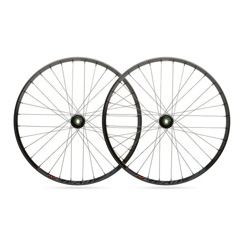 Conjunto de rodas MTB 29´´ 30 mm 6B Disc Tubeless - Mercado de Luxo - O Maior E-Commerce de Bens, Produtos e Serviços de Luxo do Brasil.