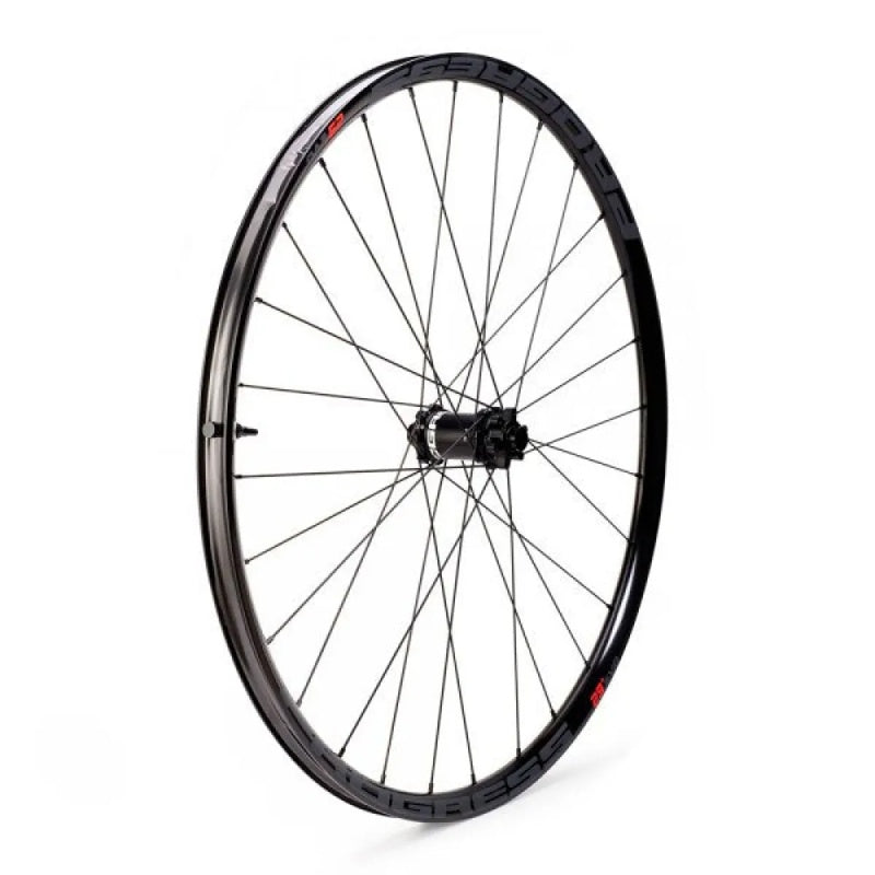 Roda dianteira de BTT EVO 29´´ Disc - Mercado de Luxo - O Maior E-Commerce de Bens, Produtos e Serviços de Luxo do Brasil.
