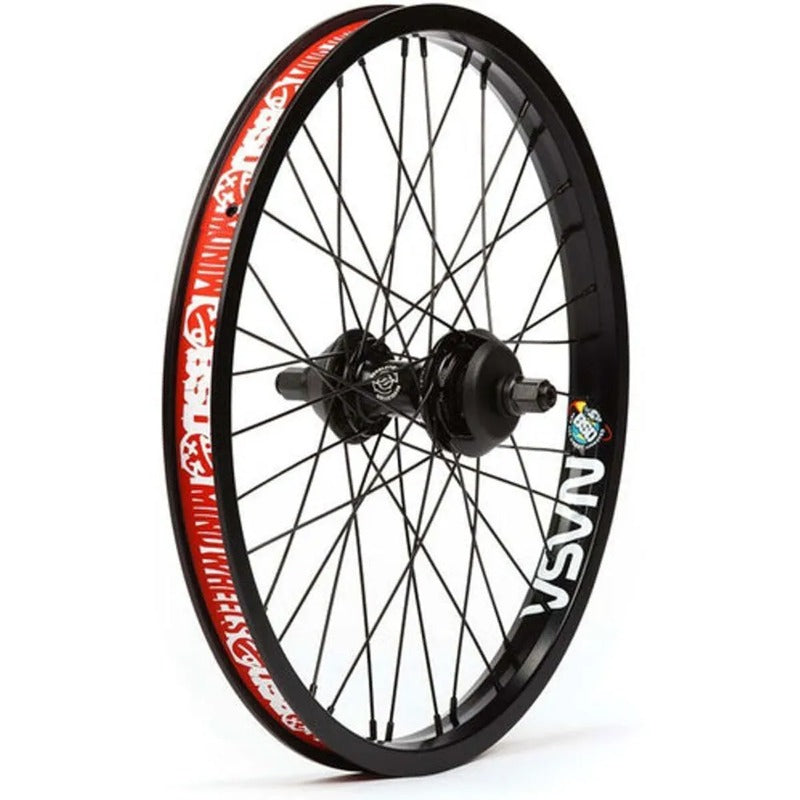 Roda traseira Mind / Revolution x Nasa RHD - Mercado de Luxo - O Maior E-Commerce de Bens, Produtos e Serviços de Luxo do Brasil.