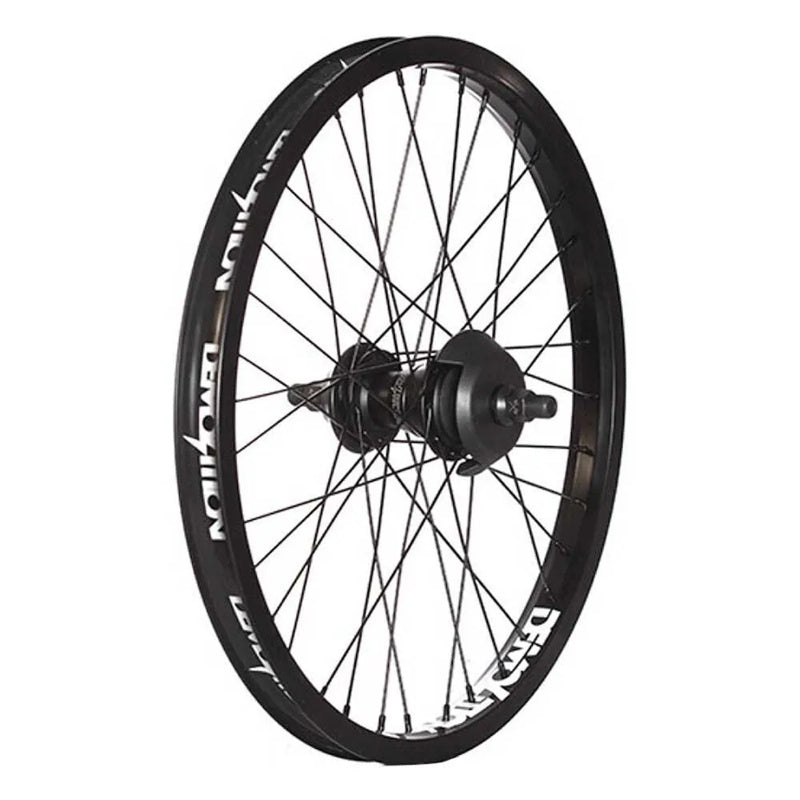 Roda traseira Whistler 18´´ LHD - Mercado de Luxo - O Maior E-Commerce de Bens, Produtos e Serviços de Luxo do Brasil.