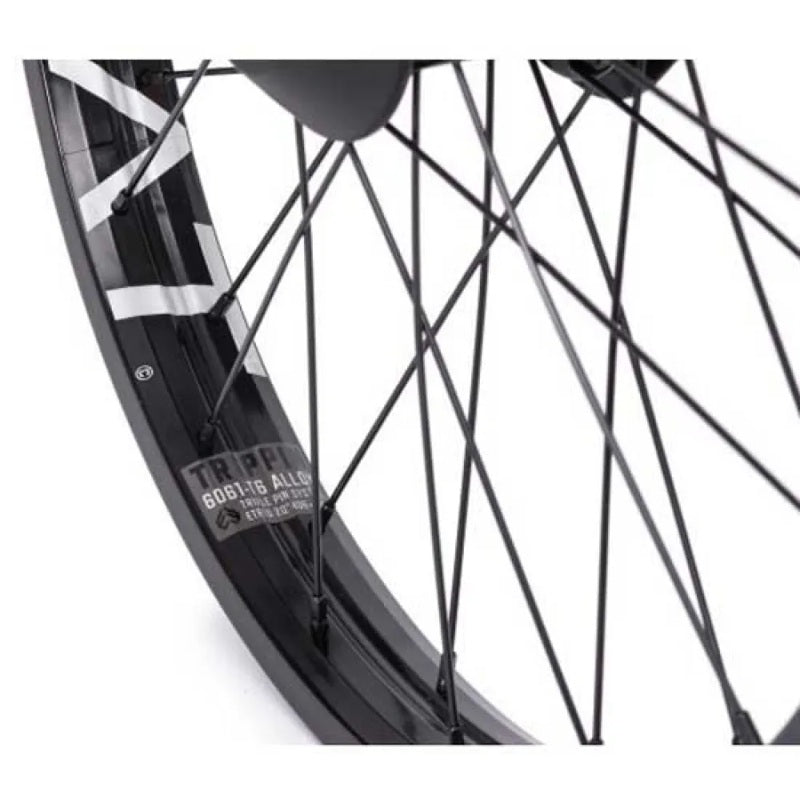 Roda traseira Trippin Freecoaster LSD 20´´ - Mercado de Luxo - O Maior E-Commerce de Bens, Produtos e Serviços de Luxo do Brasil.