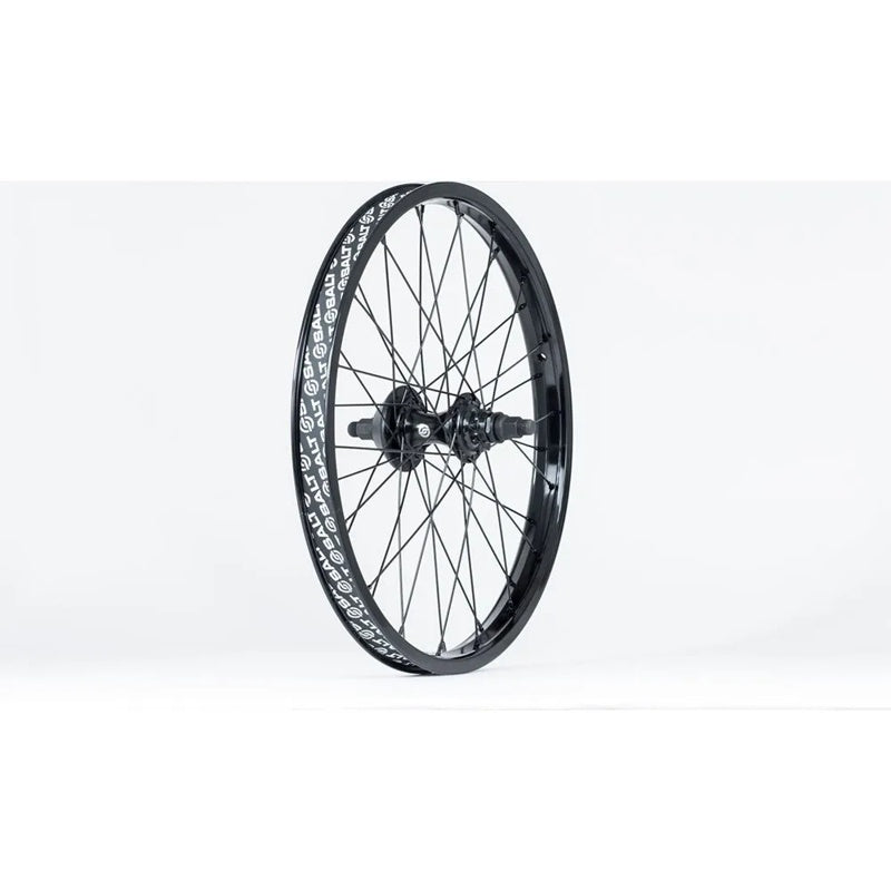 Roda traseira Summit 20´´ RHD - Mercado de Luxo - O Maior E-Commerce de Bens, Produtos e Serviços de Luxo do Brasil.