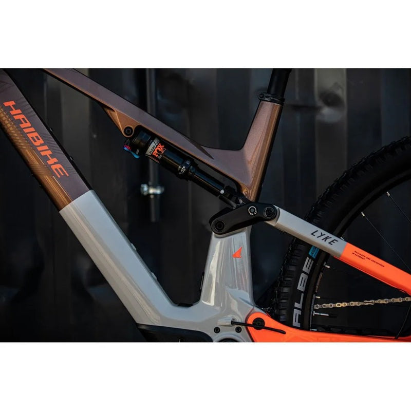 Bicicleta elétrica de MTB Lyke CF 10 29´´ NX Eagle 2023 - Mercado de Luxo - O Maior E-Commerce de Bens, Produtos e Serviços de Luxo do Brasil.