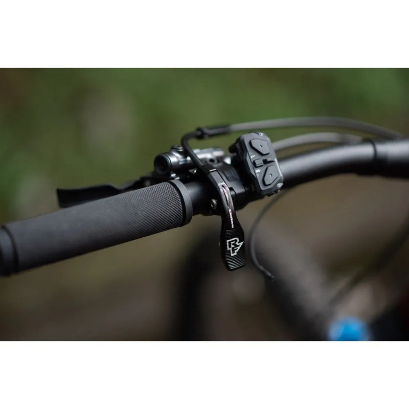 Bicicleta elétrica de MTB Atome Lynx 8.2 EP6 29´´ Deore 2024 - Mercado de Luxo - O Maior E-Commerce de Bens, Produtos e Serviços de Luxo do Brasil.