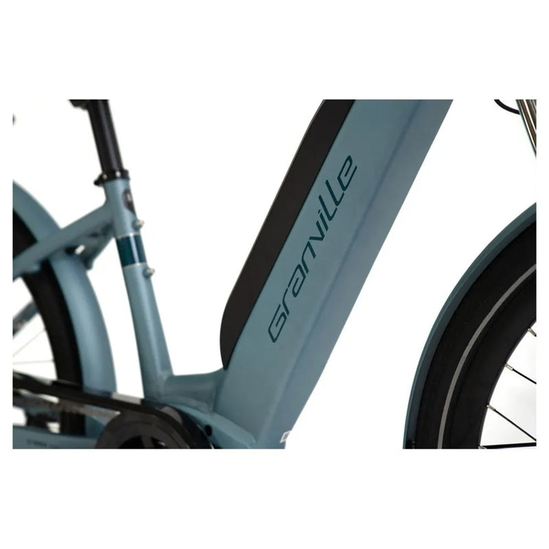Bicicleta elétrica E-Absolute 15 Acera - Mercado de Luxo - O Maior E-Commerce de Bens, Produtos e Serviços de Luxo do Brasil.