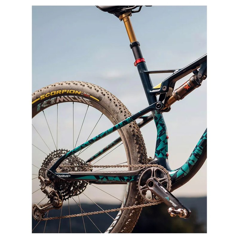 Bicicleta de MTB Urta Max SLR 29´´ Deore XT BL-M8100 SGS 2025 - Mercado de Luxo - O Maior E-Commerce de Bens, Produtos e Serviços de Luxo do Brasil.