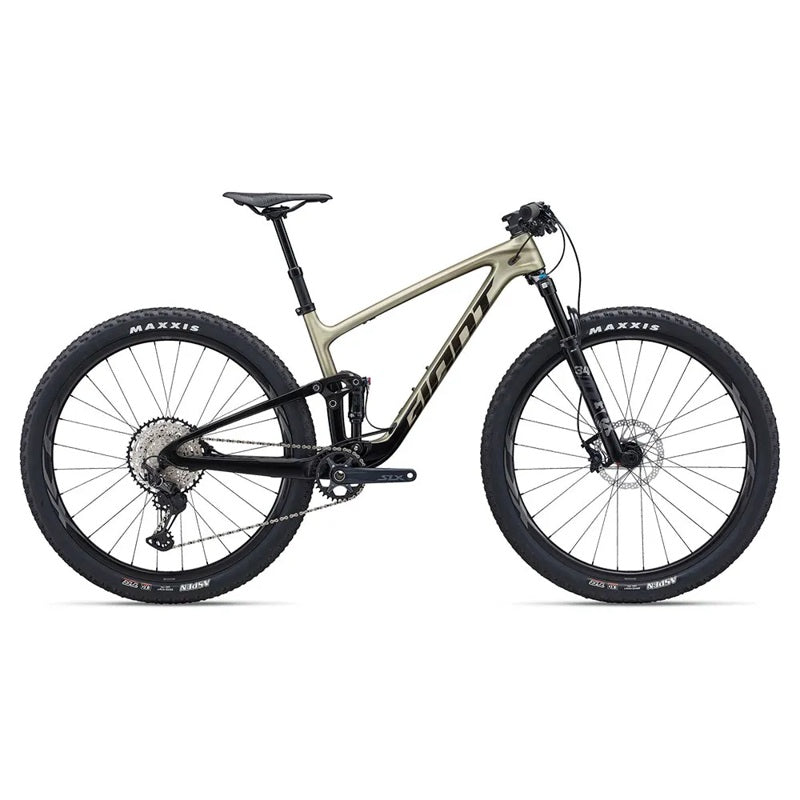 Bicicleta de MTB Anthem Advanced 2 29´´ Deore XT 2024 - Mercado de Luxo - O Maior E-Commerce de Bens, Produtos e Serviços de Luxo do Brasil.