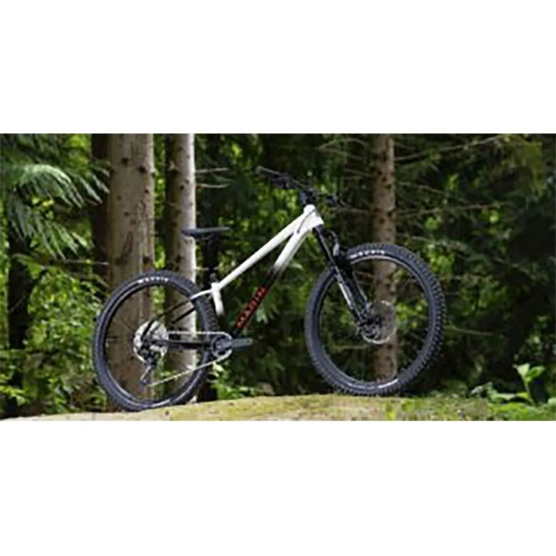 Bicicleta de MTB San Quentin 3 27.5´´ 2024 - Mercado de Luxo - O Maior E-Commerce de Bens, Produtos e Serviços de Luxo do Brasil.