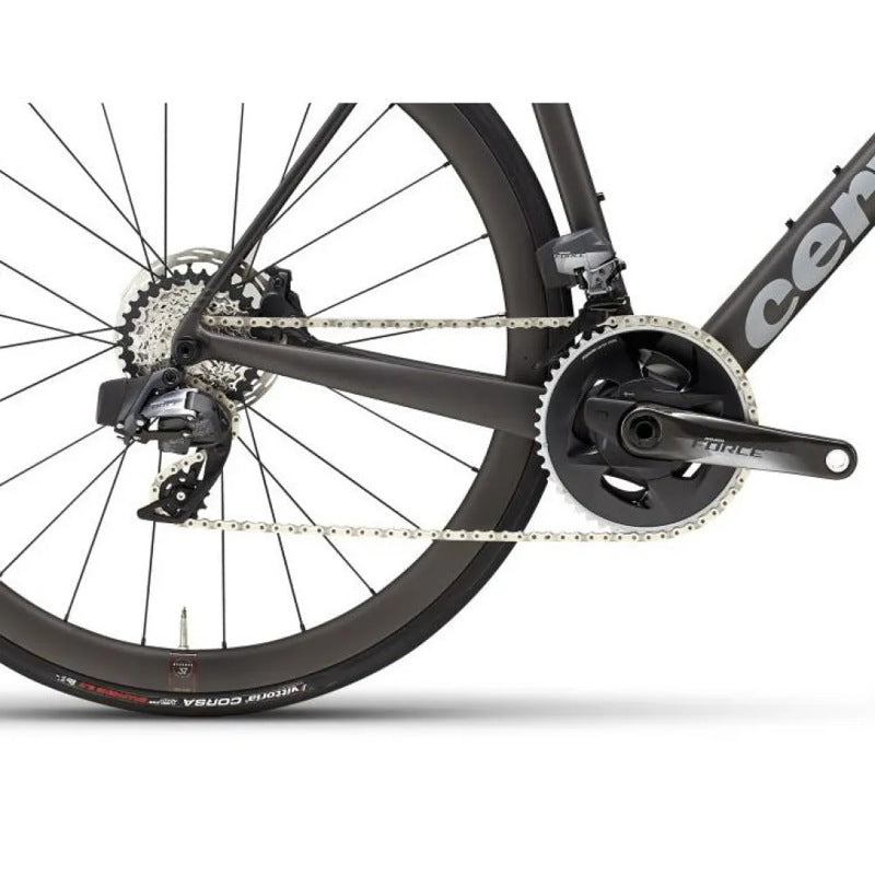 Bicicleta de estrada R5 Force eTap AXS - Mercado de Luxo - O Maior E-Commerce de Bens, Produtos e Serviços de Luxo do Brasil.