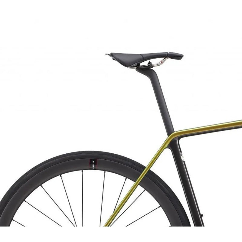 Bicicleta de estrada R5 Ultegra Di2 - Mercado de Luxo - O Maior E-Commerce de Bens, Produtos e Serviços de Luxo do Brasil.