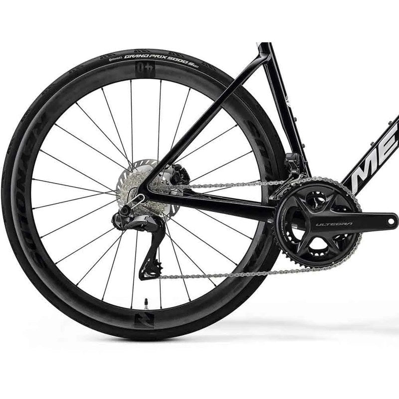 Bicicleta de estrada Scultura 8000 Ultegra Di2 2024 - Mercado de Luxo - O Maior E-Commerce de Bens, Produtos e Serviços de Luxo do Brasil.