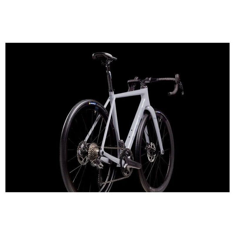 Bicicleta de estrada Grand Tour 00 Plus Ultegra Di2 2024 - Mercado de Luxo - O Maior E-Commerce de Bens, Produtos e Serviços de Luxo do Brasil.